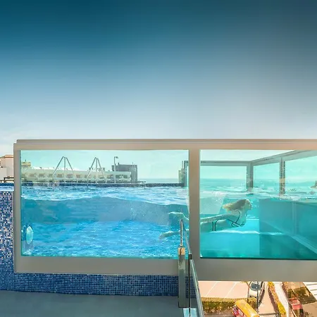 מלון Rh Don Carlos &