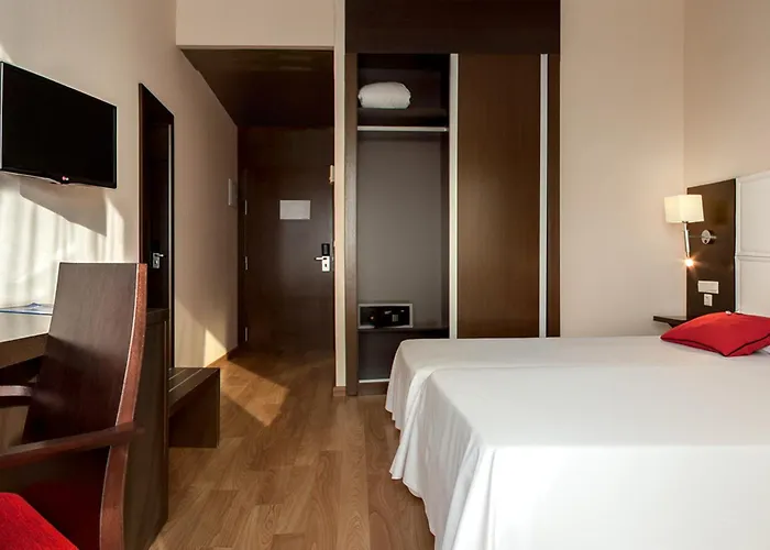 Rh Don Carlos & 호텔