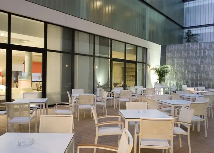 호텔 Rh Don Carlos & 4*