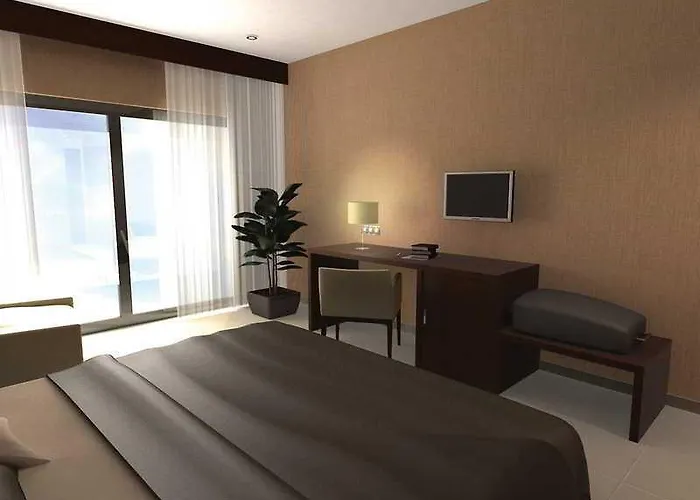 Rh Don Carlos & Hotel 4*